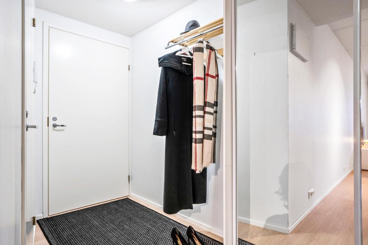 Apartment Sleepwell Sukkula With Private Sauna And Parking Turku Exterior foto